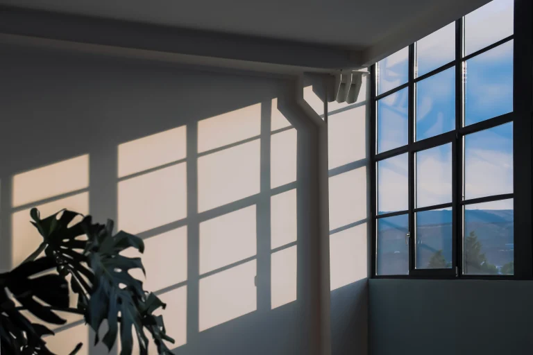 Comment choisir la meilleure fenêtre sur-mesure pour mon logement ?